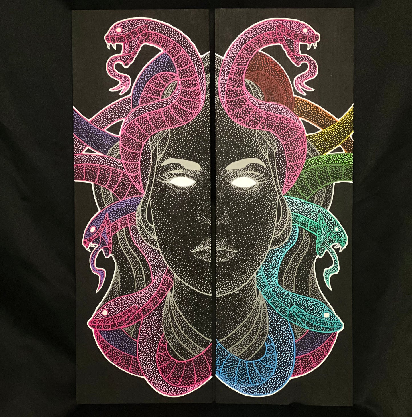 Medusa pink and purple/rainbow